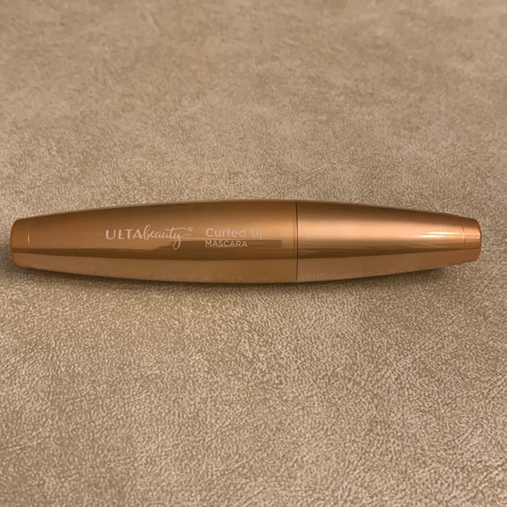 💛BRAND NEW💛 Ulta Beauty Curled Up Mascara in Jet Black